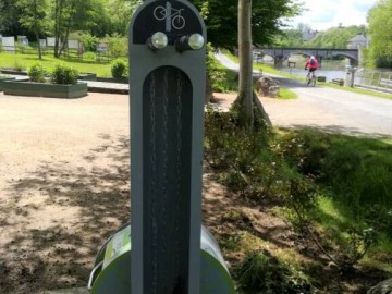 borne de réparation vélos Halte Fluviale de Montgiroux