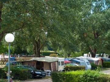 Camping la Plage_Mansigné OT Vallée du Loir / Stevan Lira